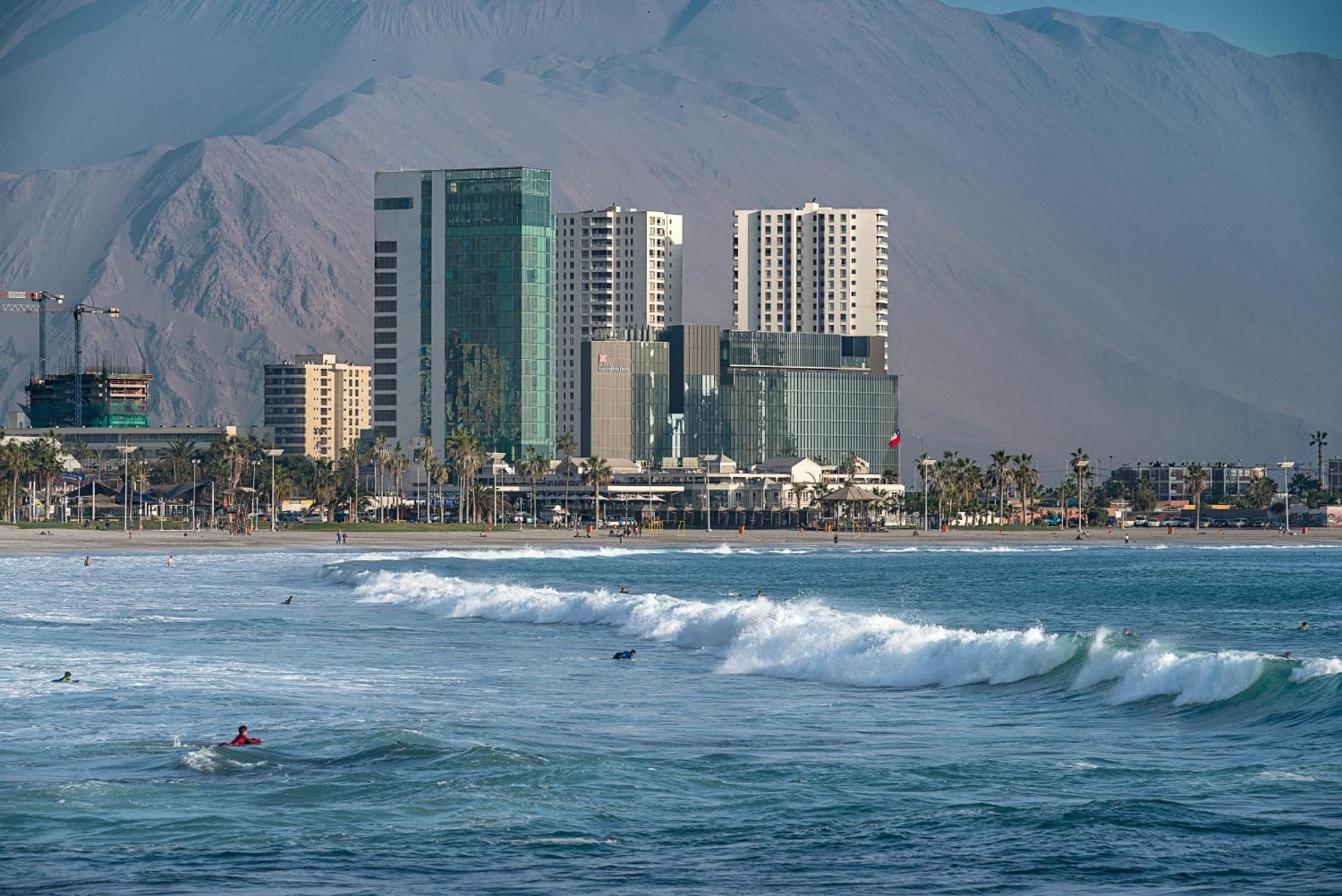 Hilton Garden Inn Iquique Exteriör bild